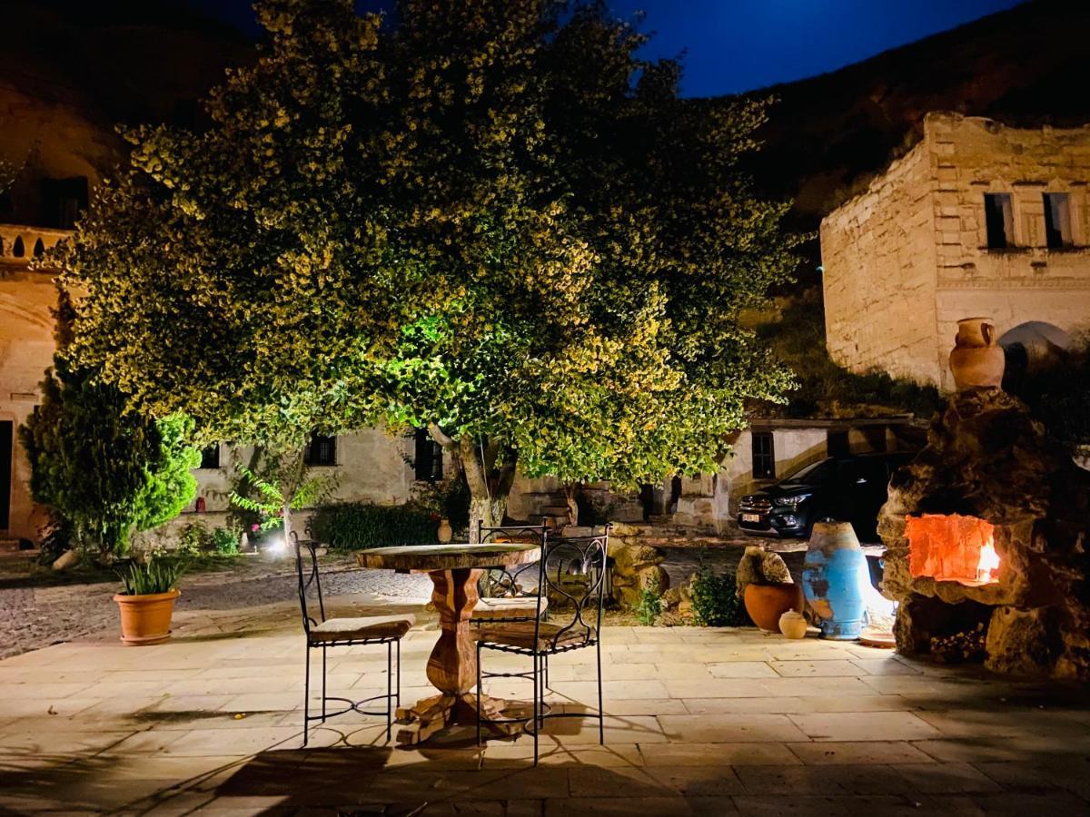 The Village Cave Hotel Goreme Bagian luar foto