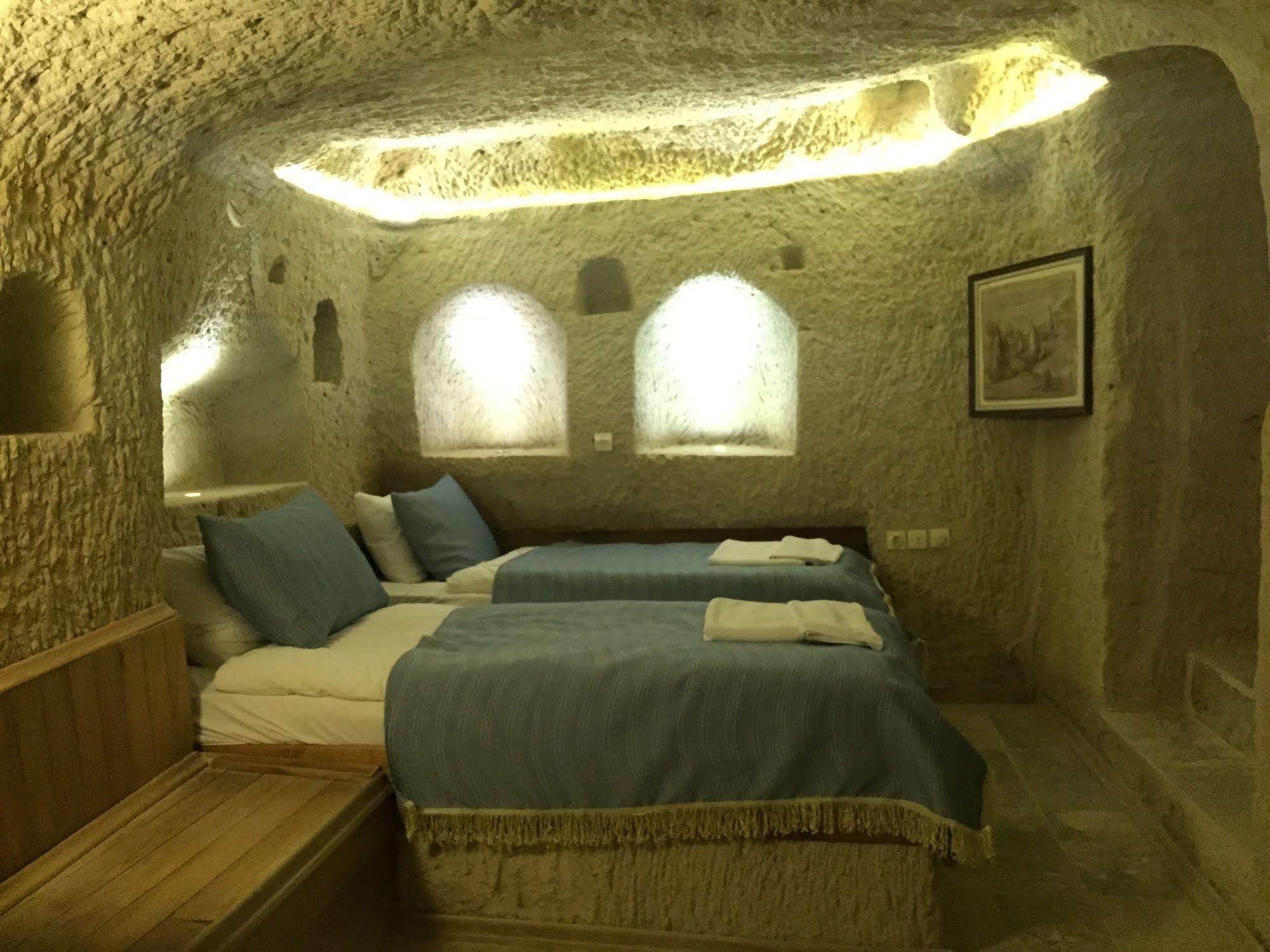 The Village Cave Hotel Goreme Bagian luar foto